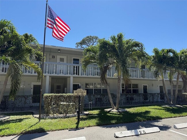 Foto del edificio - 28 Ventnor Dr