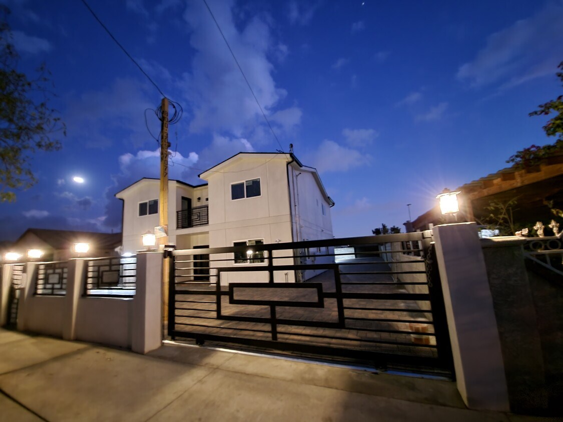 15 Apartments for Rent in Sun Valley, CA Westside Rentals