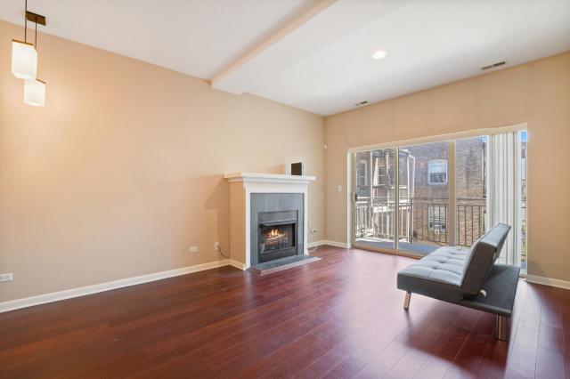 Foto del edificio - 2 bedroom in Chicago IL 60647