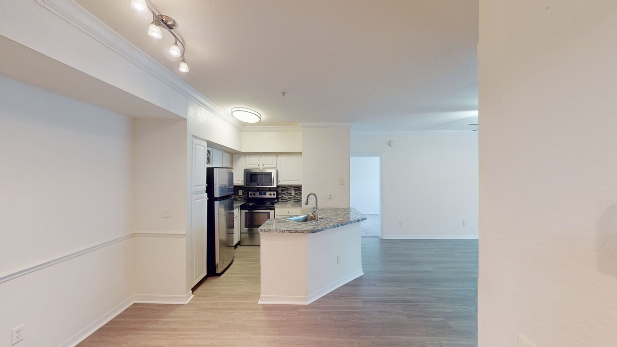 Photo - Ashton at Waterford Lakes Apartments