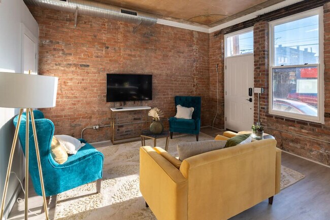 Foto del edificio - 1900 Elm St