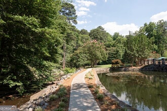 Building Photo - 24105 Plantation Dr NE