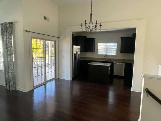 Building Photo - Available for May move in