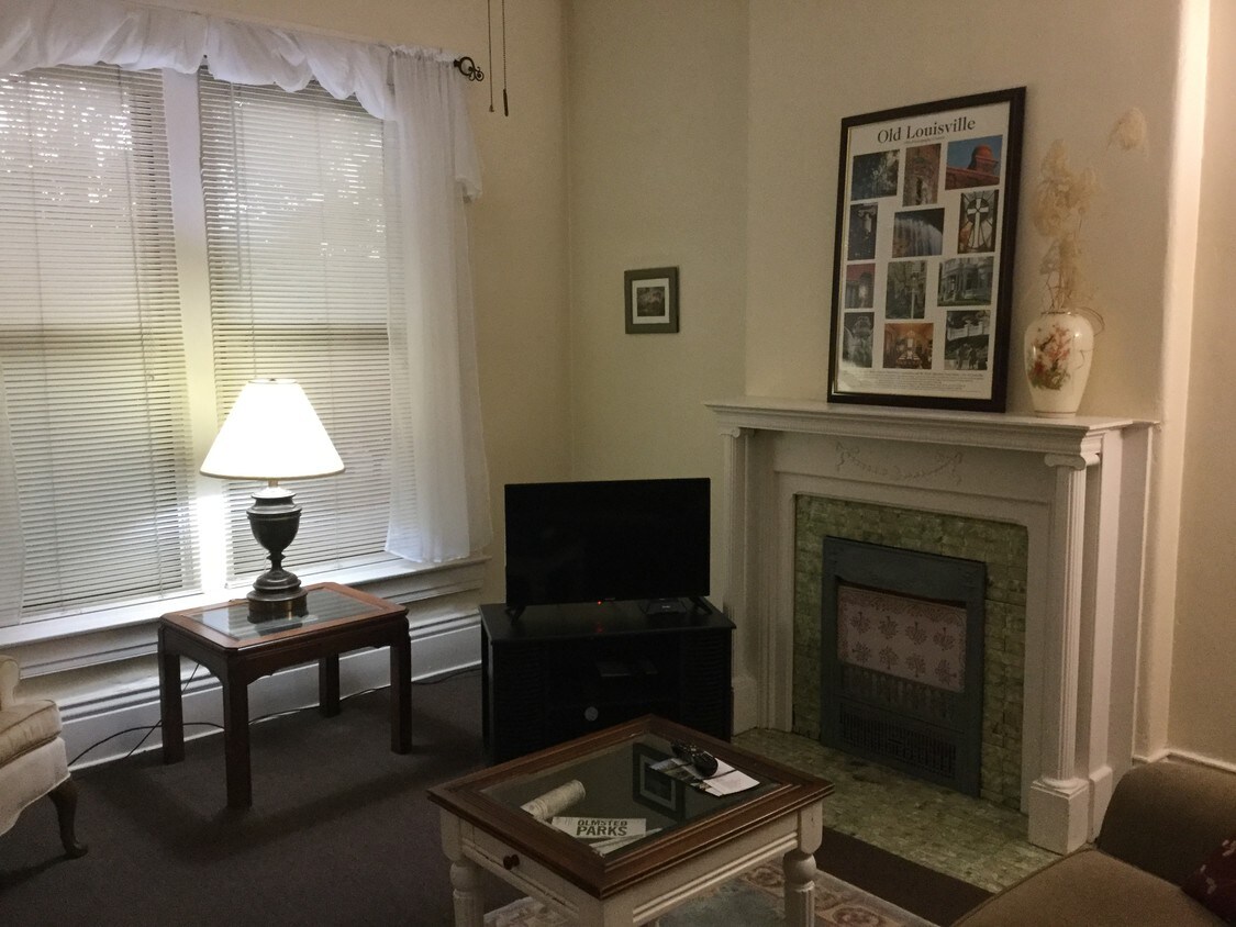 Sala de estar - 1013 S 3rd St