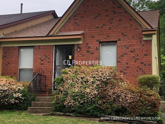 Building Photo - 2239 Birken Dr
