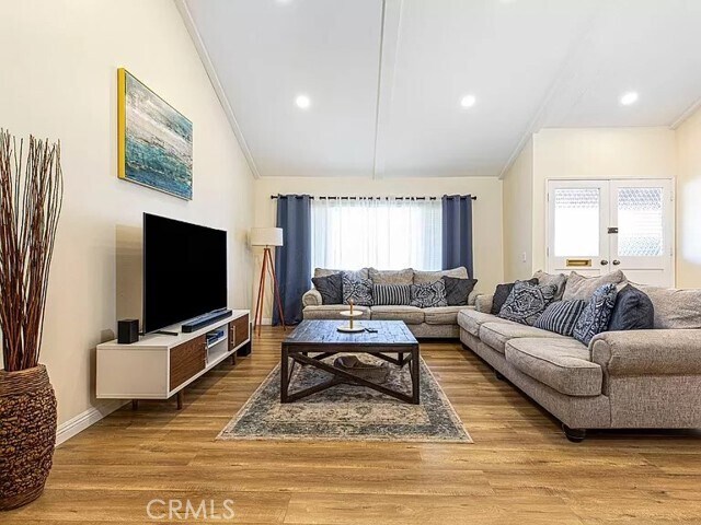 Building Photo - 23908 Vía Bocina