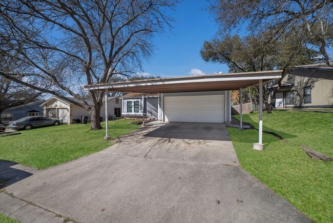 Building Photo - 5407 Vis Ct Dr