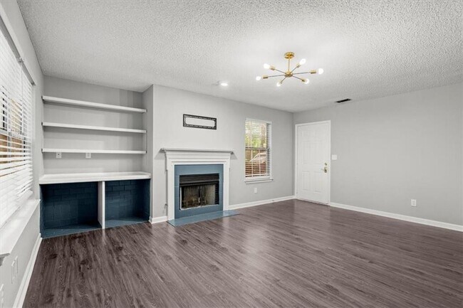 Building Photo - 1081 Ashmore Trace