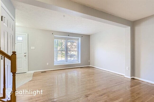 Foto del edificio - 5143 Spring Willow Court, Owings Mills, MD...