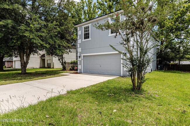 Foto del edificio - 8014 Ridgehill View Rd