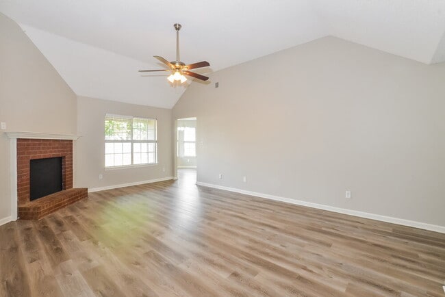 Building Photo - 990 Jessa Cove