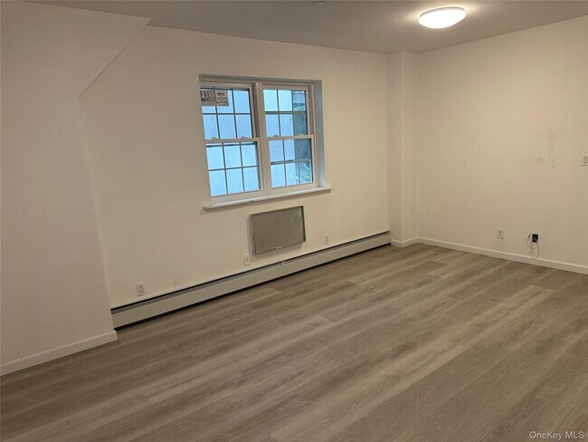 Foto del edificio - 6-5 129th St