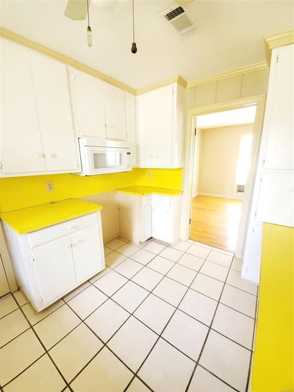 Kitchen1 - 2827 woodley rd
