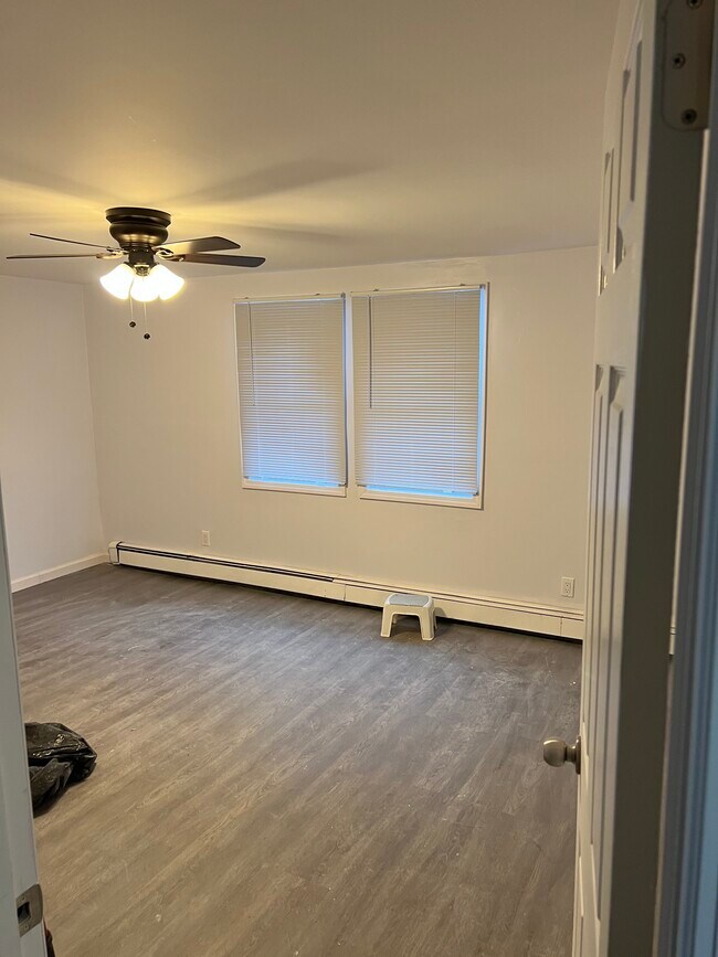 Foto del edificio - 63 Blacksmith Rd