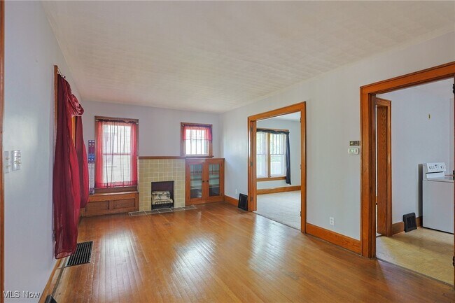 Foto del edificio - 522 Columbus Ave NW