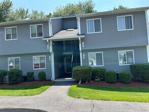 Building Photo - 188 Long Hill Dr