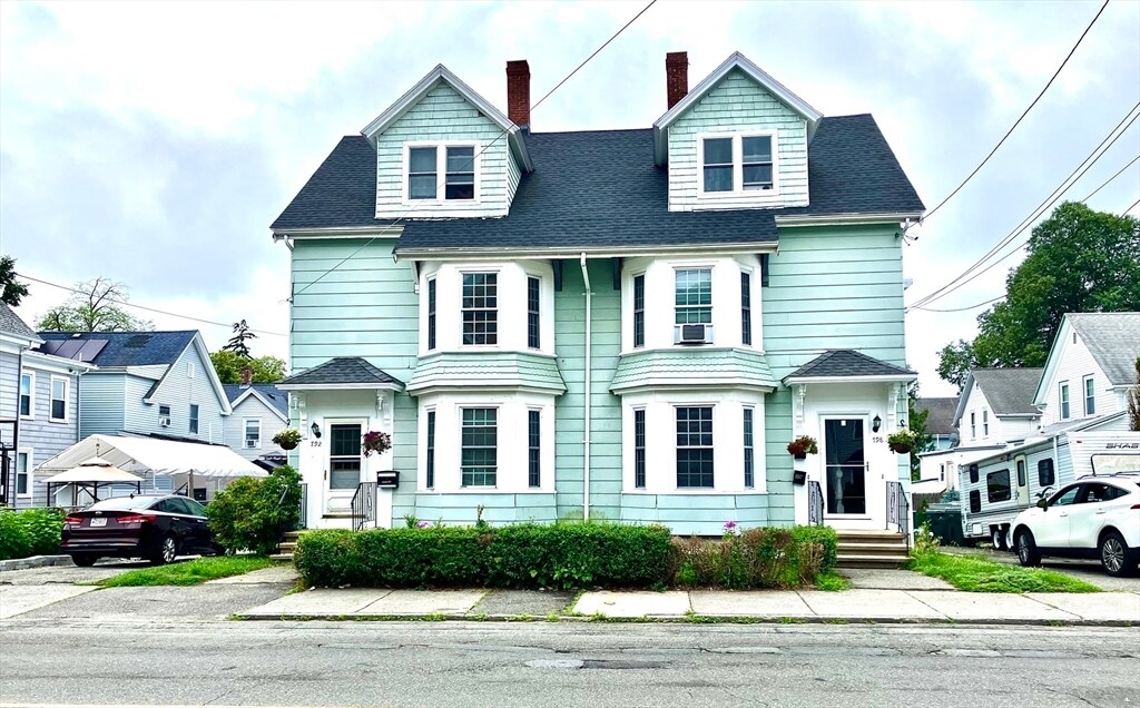 Primary Photo - 792 Summer St