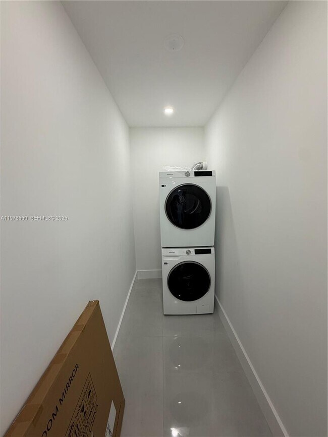 Foto del edificio - 6070 W 19th Ave