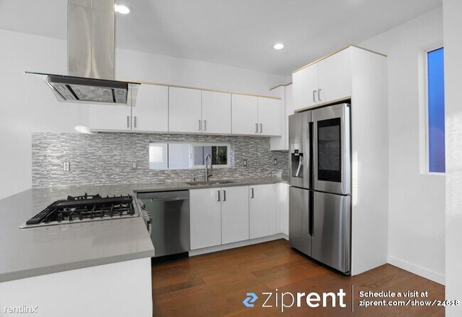 Foto del edificio - 3 br, 3.5 bath House - 733 Martin Luther K...