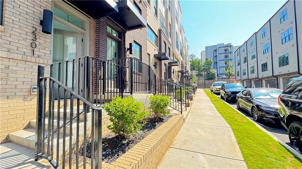 Primary Photo - 230 New St