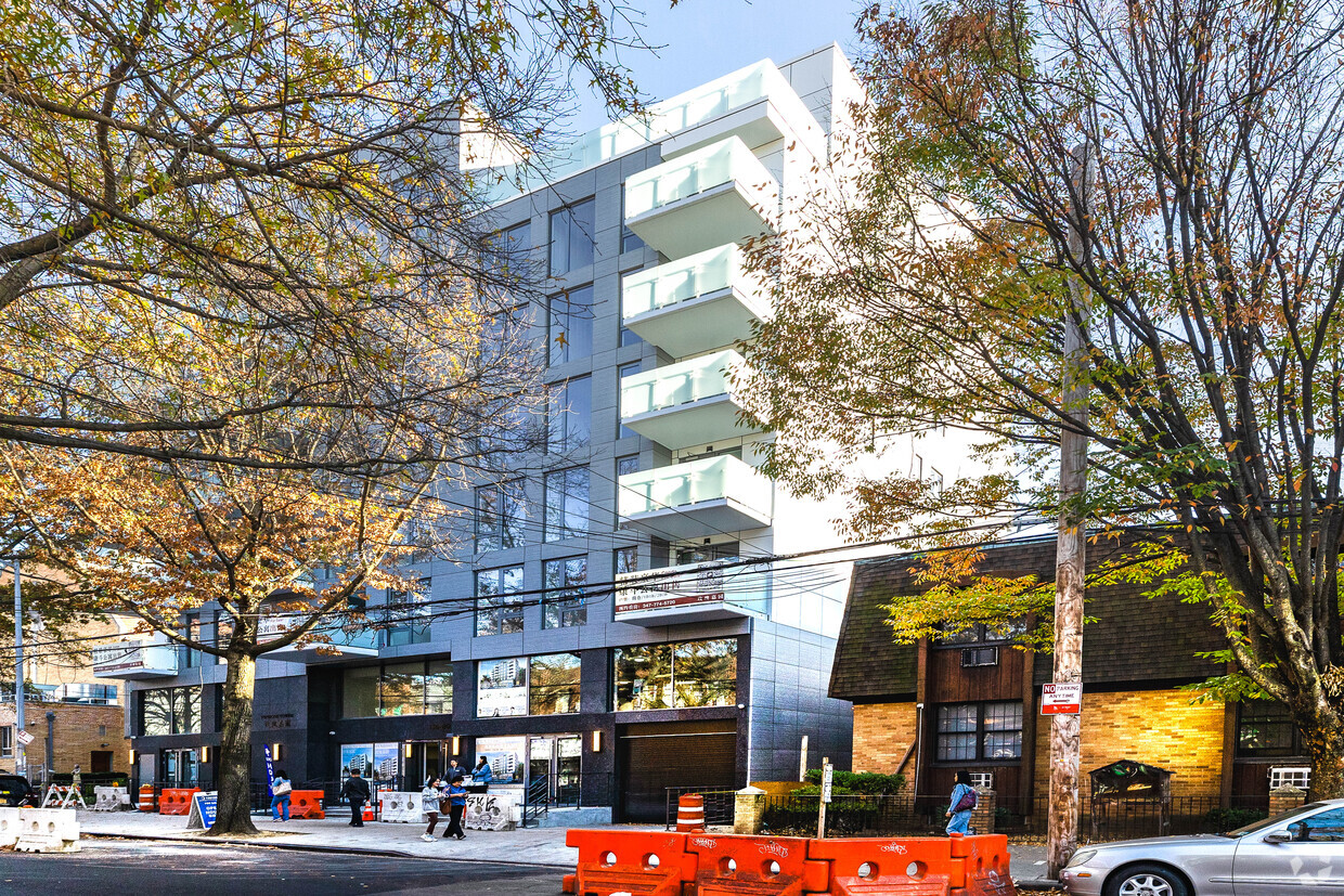 136-78 41st Ave - Penrose Tower - Penrose Tower
