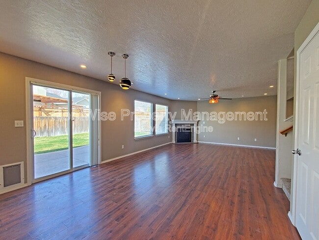 Building Photo - 8260 W Dulcimer St