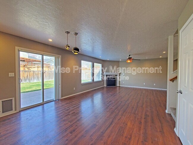Foto del edificio - 8260 W Dulcimer St