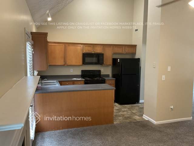 Building Photo - 1230 St Francis Ct