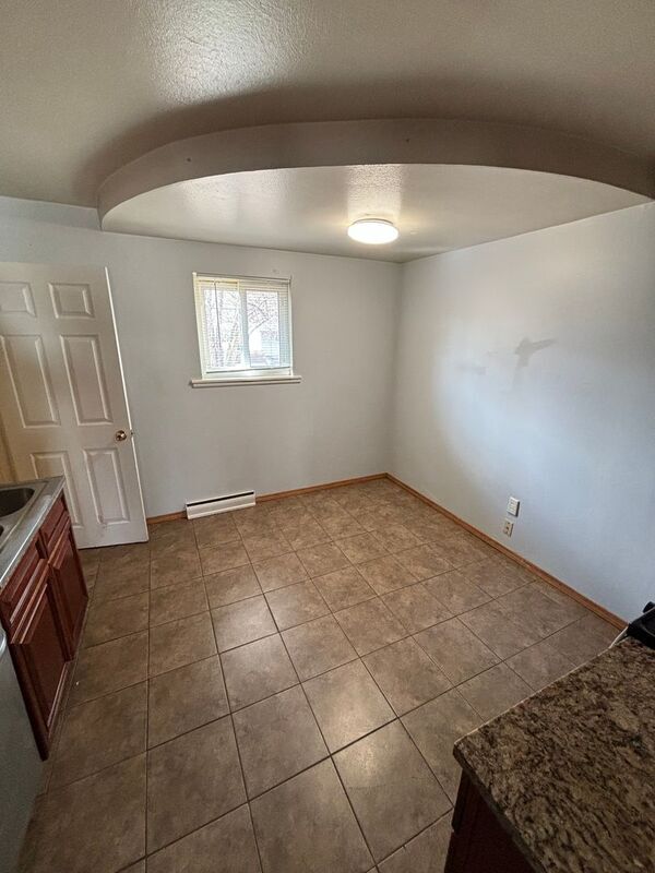 Building Photo - 710 Lynn Haven Ln