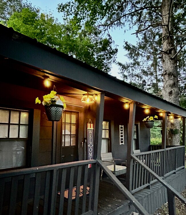 Foto del edificio - 1452 Huntersland Rd