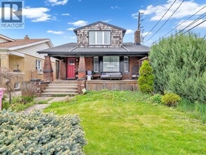 Building Photo - 1029 PARENT