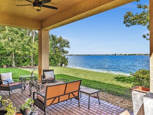 Foto del edificio - 17509 SW 54th St
