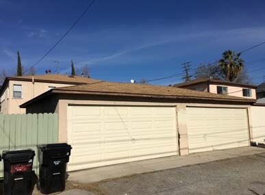 Building Photo - 11654 Chandler Blvd