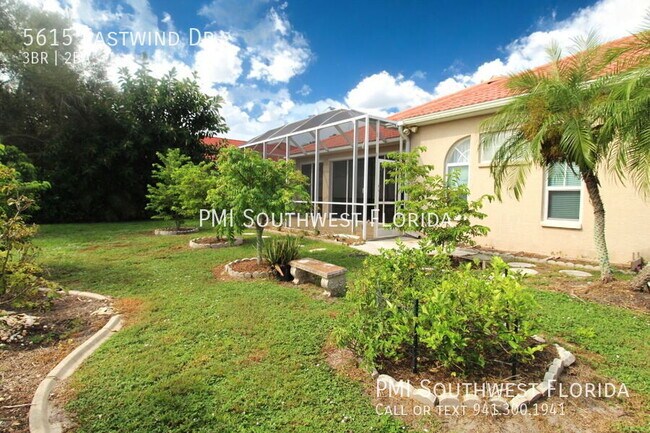 Foto del edificio - 5615 Eastwind Dr