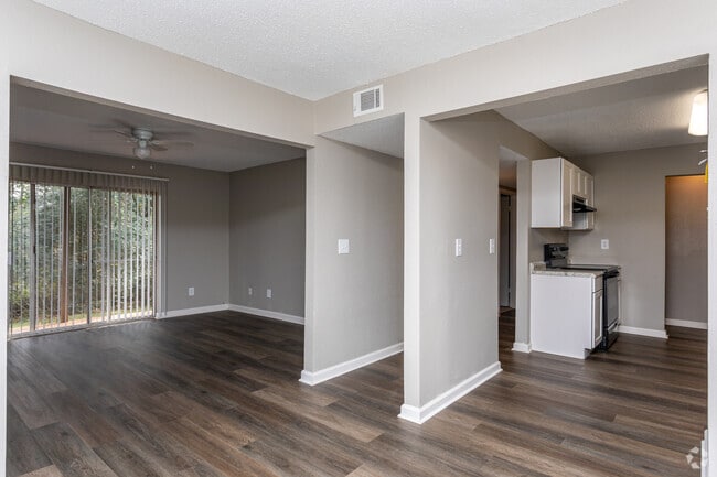 Interior Photo - The Reserve at Opelika