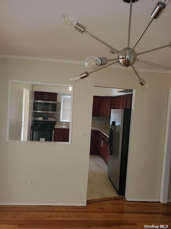 Foto del edificio - 253-23 149th Ave