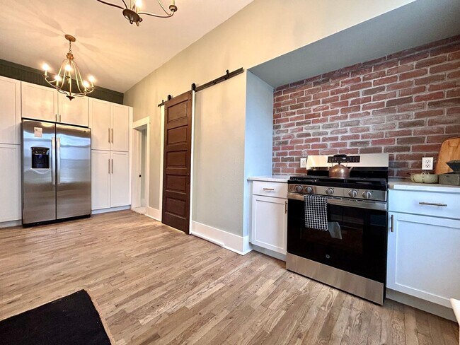 Foto del edificio - Three Bedroom Home in Muskegon