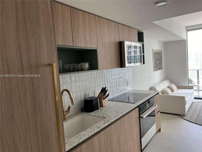 Foto del edificio - 159 NE 6th St