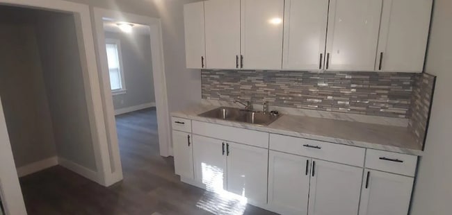 Foto del edificio - 5807 W Park Hill Ave