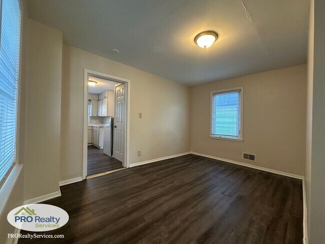 Foto del edificio - 761-763 Blair Ave