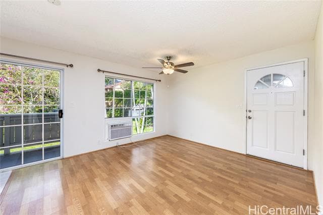 Building Photo - 46-1064-1064 Emepela Wy