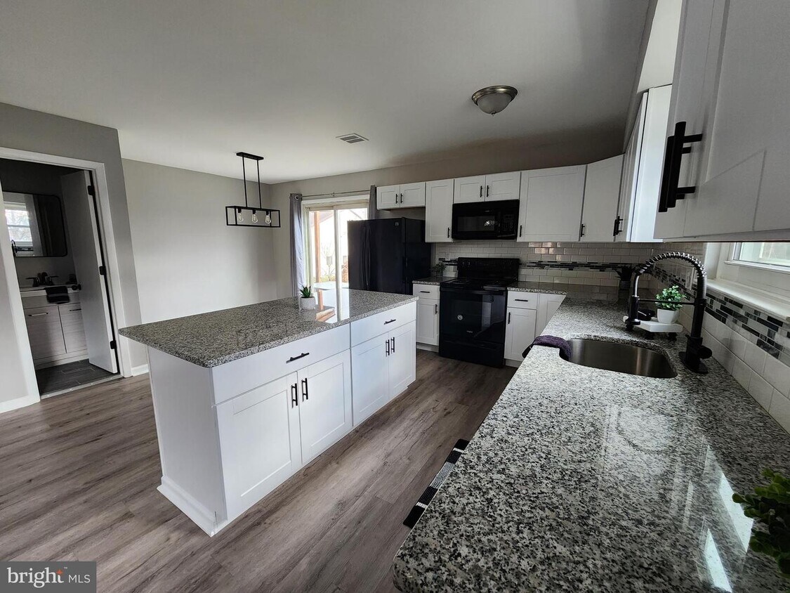 1101 Walnut Ridge Dr, Pottstown, PA 19464 Townhome Rentals in