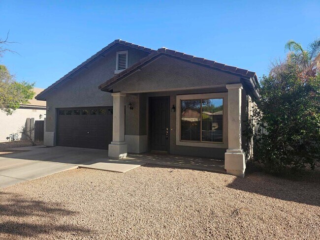 Foto del edificio - Lovely 3 bed/2 bath Gilbert Home in Higley...