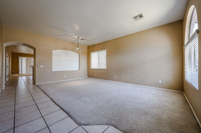 Foto del edificio - Charming 4BD, 2BA home in Chandler!