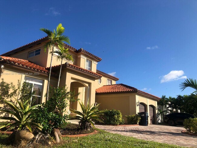 Foto del edificio - 16061 SW 45th Terrace