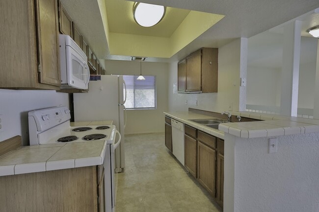 Foto del edificio - 7916 E Colette Cir