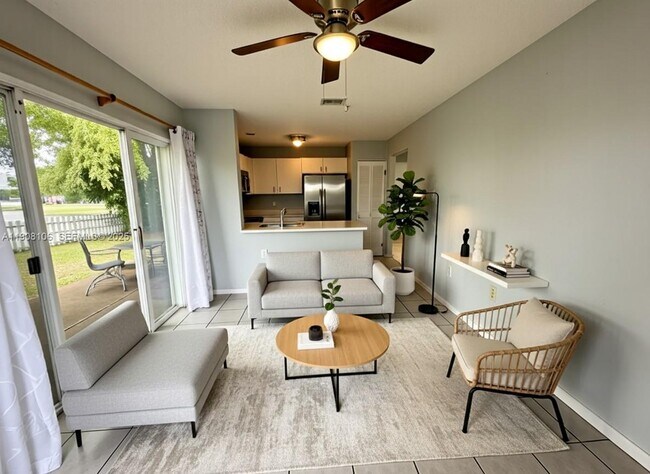 Foto del edificio - 9991 SW 222nd St