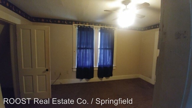 Foto del edificio - 3 br, 1 bath House - 102 N. Greenmount Avenue