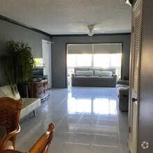 Building Photo - 6345 Bay Club Dr