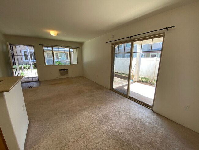 Foto del edificio - 91-1009 Kamaaha Ave #505
